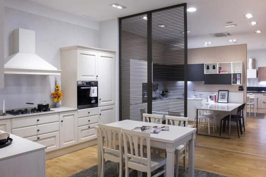 Showroom Mobilificio Mornata